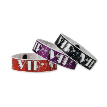 Plastic 3/4" Wristbands, V.I.P. Broad Way Design, Black with VIP in White. 500 Wristbands per box.