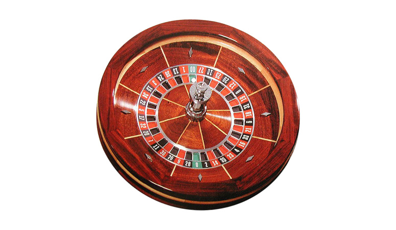 Roulette Wheel: 25 in. Mahogany Casino Master